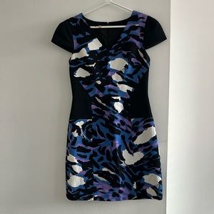 4C Printed Fitted Dress Size 6 Black White Purple Blue